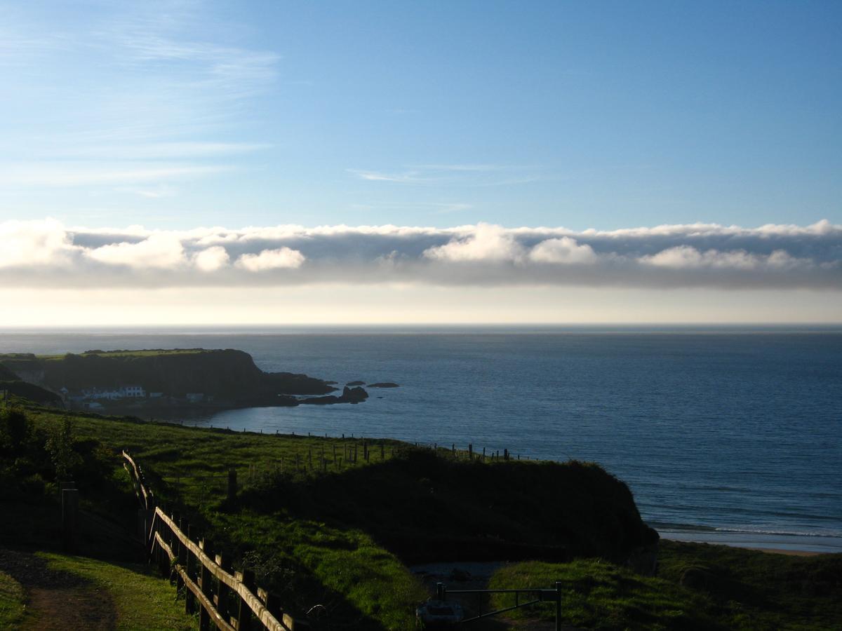 White Park Bay Youth Hostel Ballintoy Exterior photo